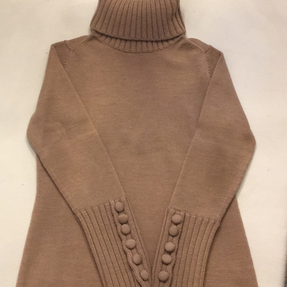 Banana Republic tunic sweater